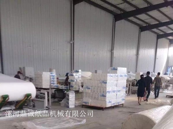 衛(wèi)生紙加工需要幾個人 衛(wèi)生紙加工需要幾個人