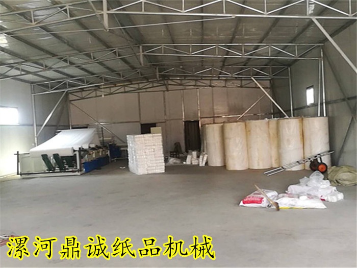 衛生紙加工現場 衛生紙加工現場