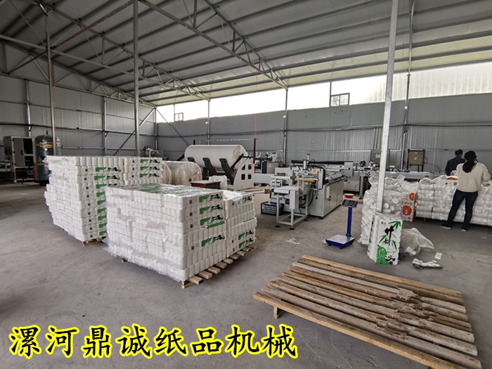 三米全自動(dòng)衛(wèi)生紙生產(chǎn)線 三米全自動(dòng)衛(wèi)生紙生產(chǎn)線